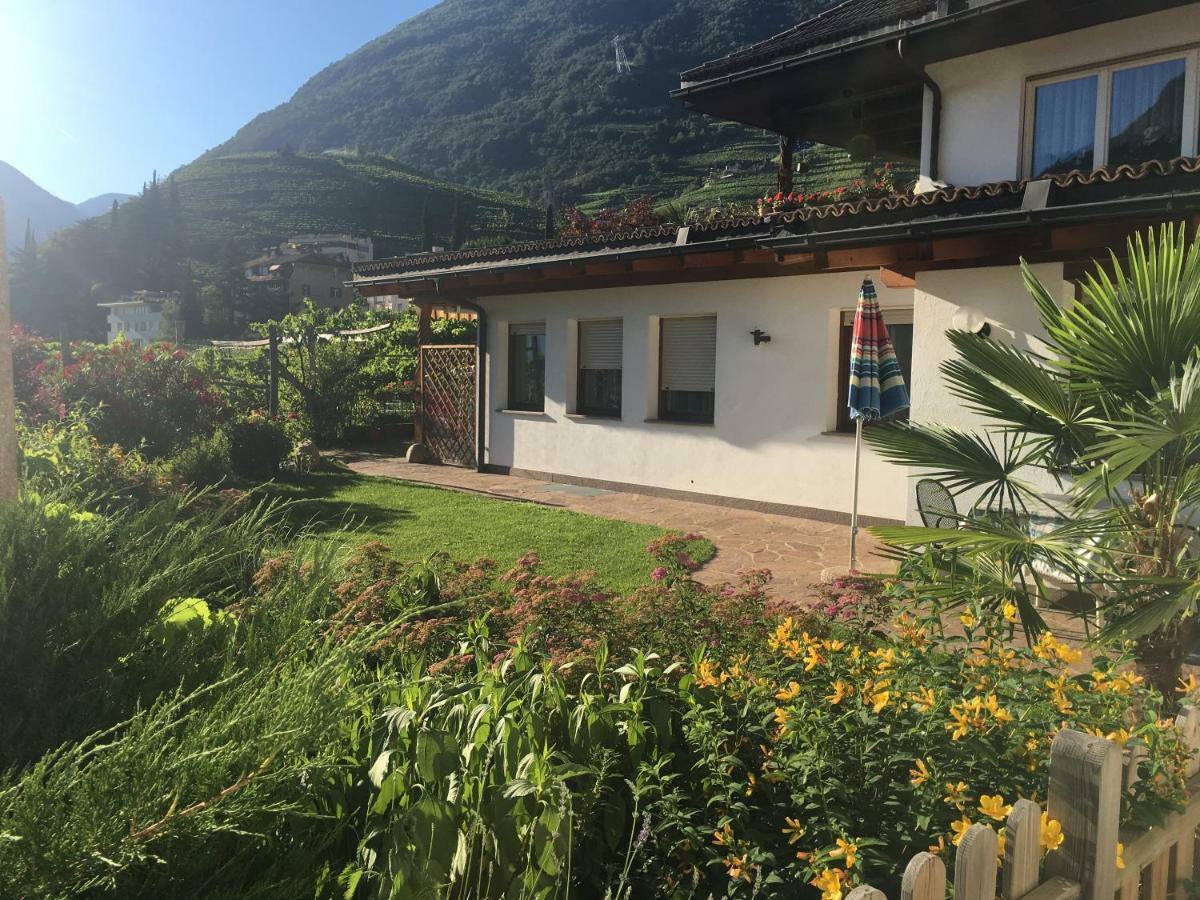 Villa Weingut Zundlhof Bozen Exterior foto